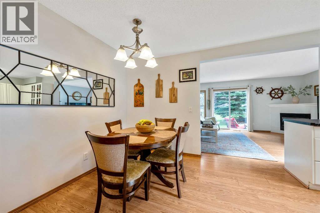 197 Somervale Point SW, Calgary, Alberta  T2Y 3K4 - Photo 6 - A2344191