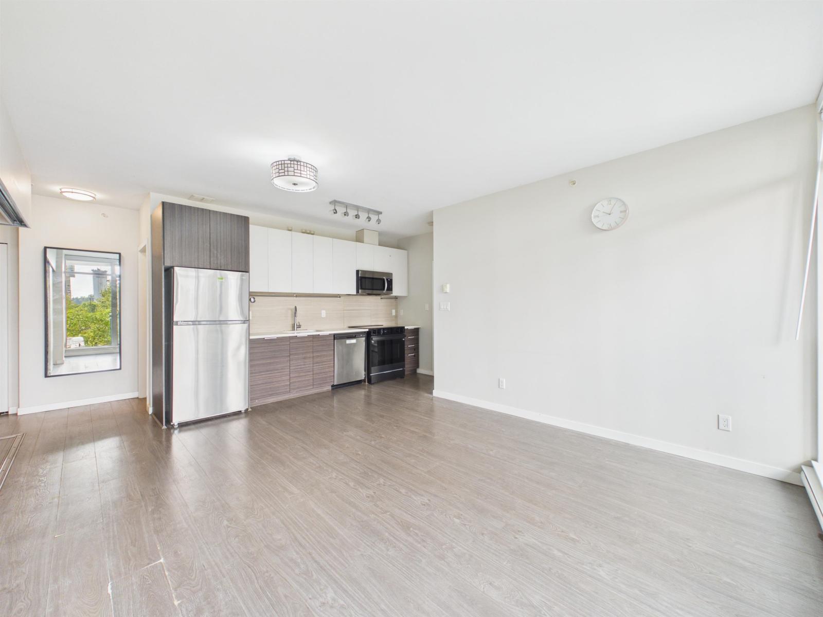 202 13303 103a Avenue, Surrey, British Columbia  V3T 0K6 - Photo 4 - R3166630