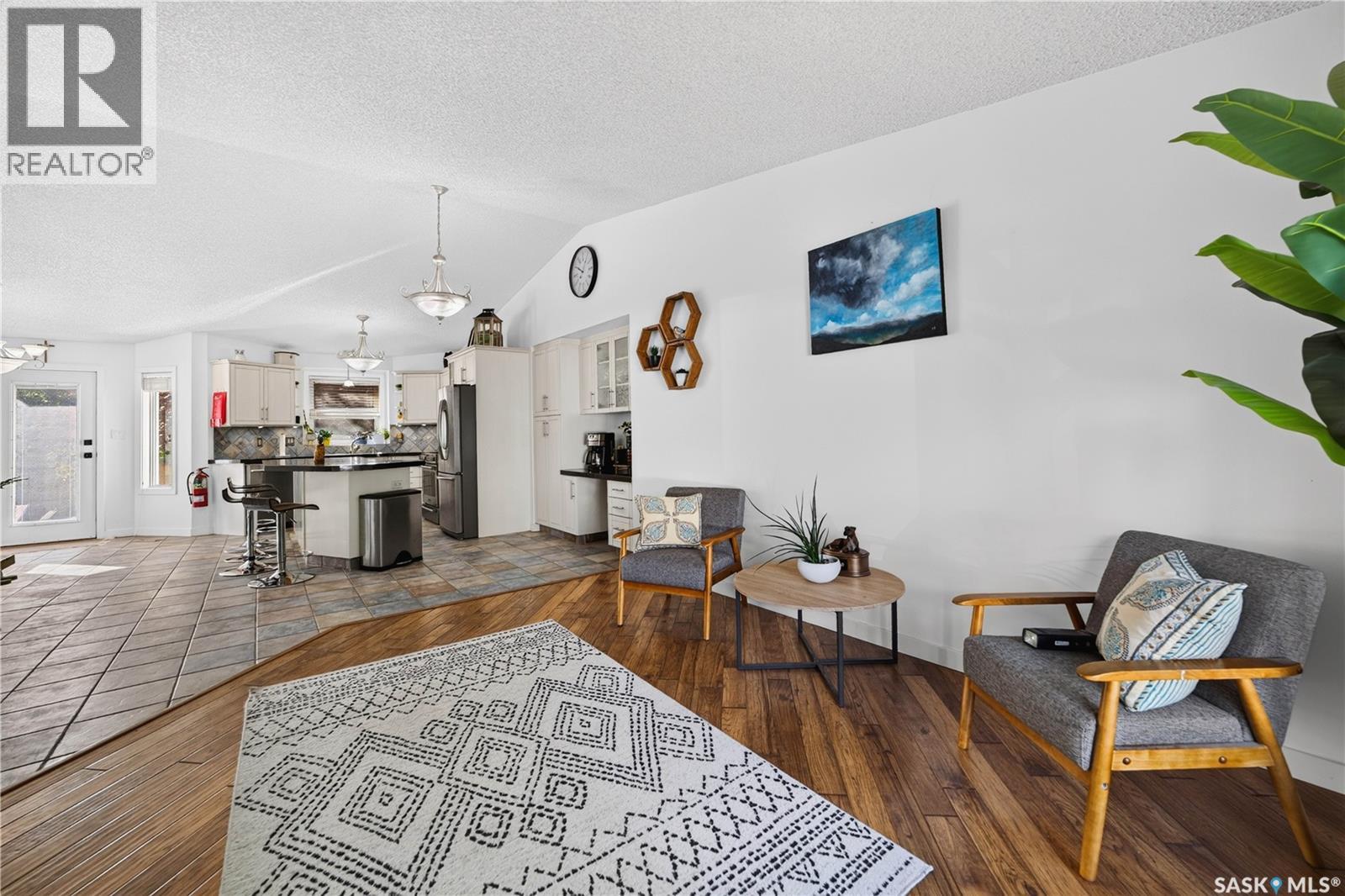 8307 Rankin Drive, Regina, Saskatchewan  S4Y 1J4 - Photo 7 - SK048699