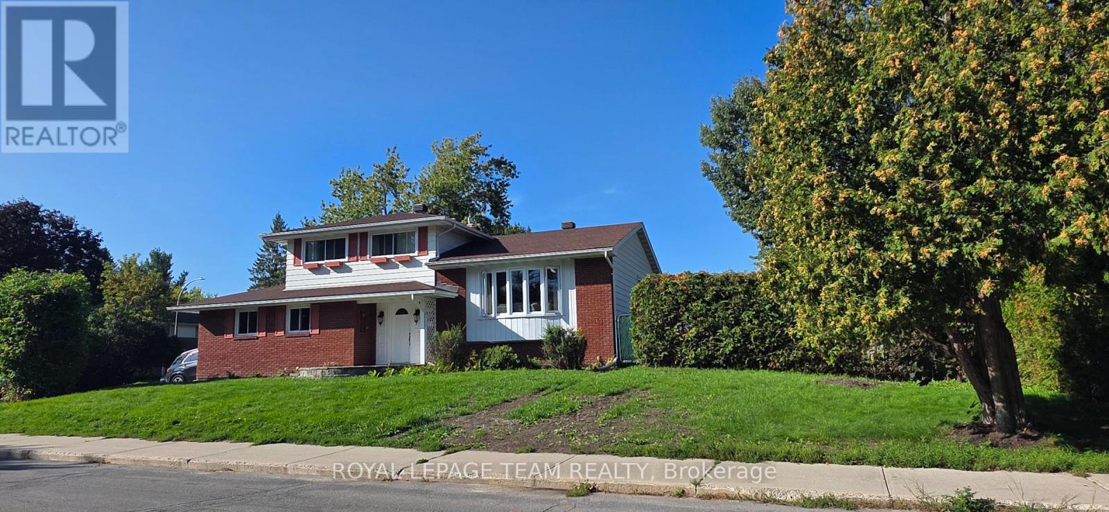 13 RIDGEBURN GATE, Ottawa, Ontario