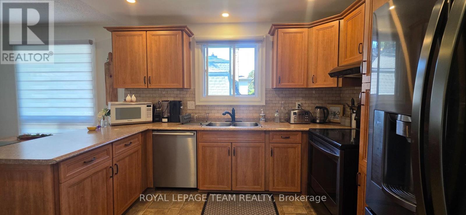 13 Ridgeburn Gate, Ottawa, Ontario  K1B 4C7 - Photo 13 - X13794810