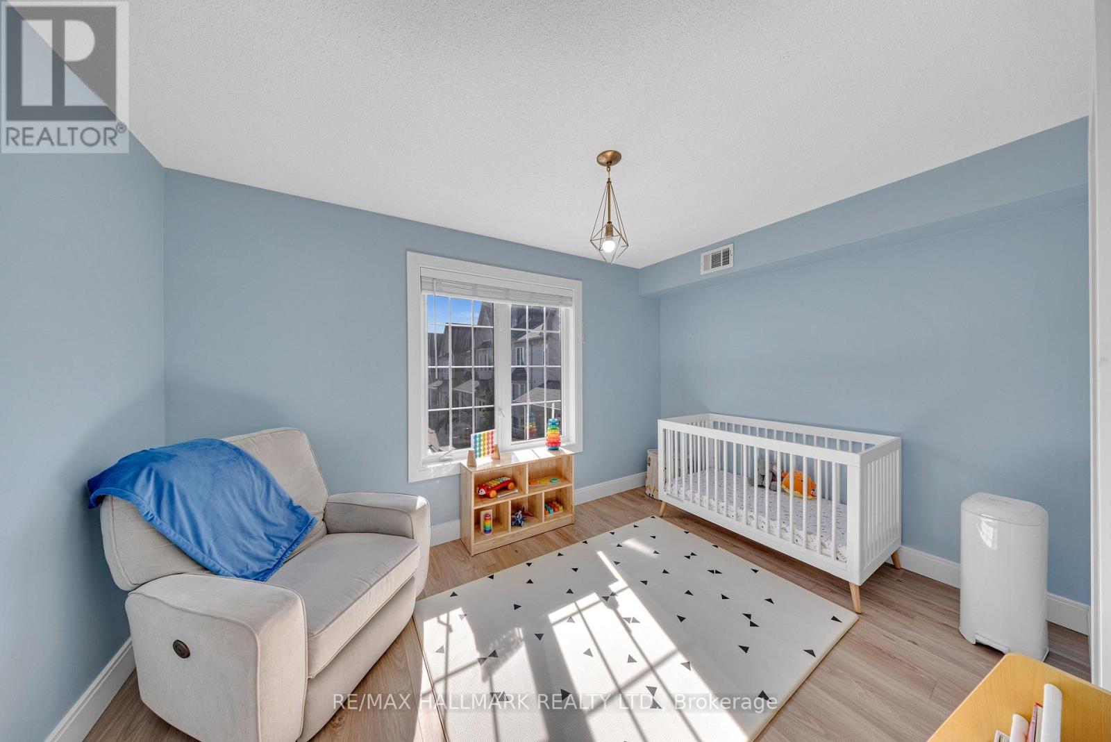 3 - 106 Petra Way, Whitby, Ontario  L1R 0A2 - Photo 11 - E13794784