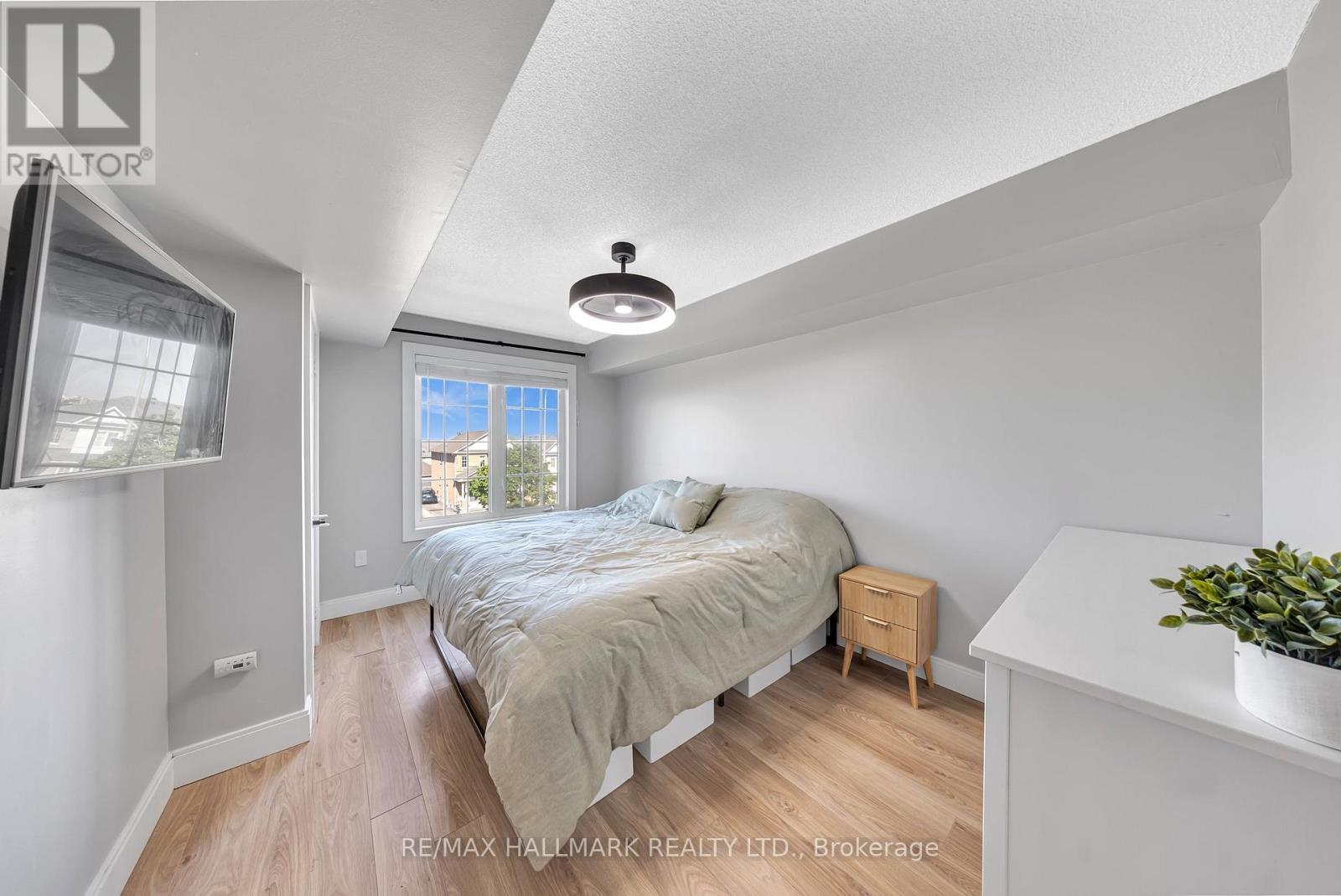 3 - 106 Petra Way, Whitby, Ontario  L1R 0A2 - Photo 9 - E13794784
