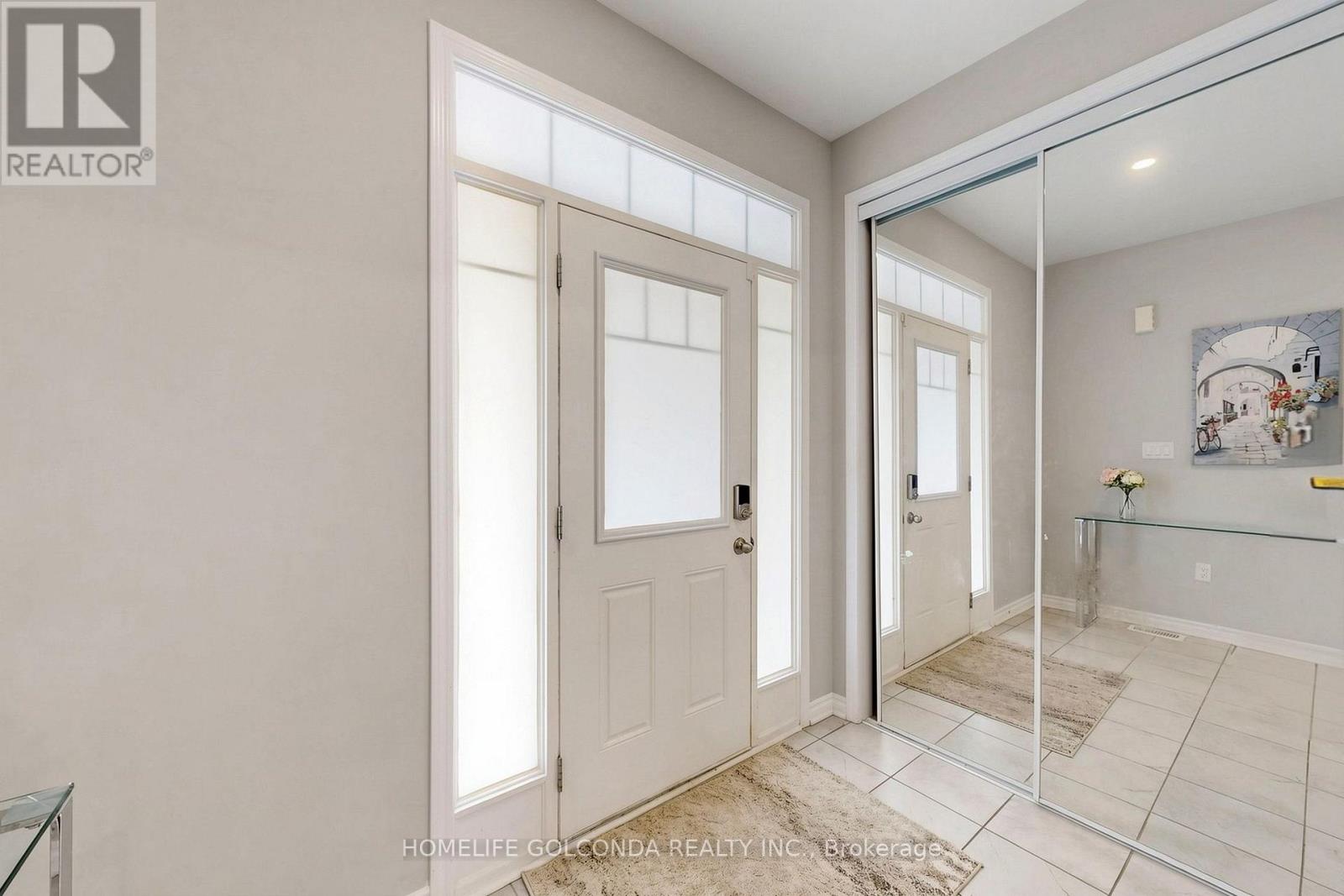 2716 Sapphire Drive, Pickering, Ontario  L1X 0G3 - Photo 3 - E13794800