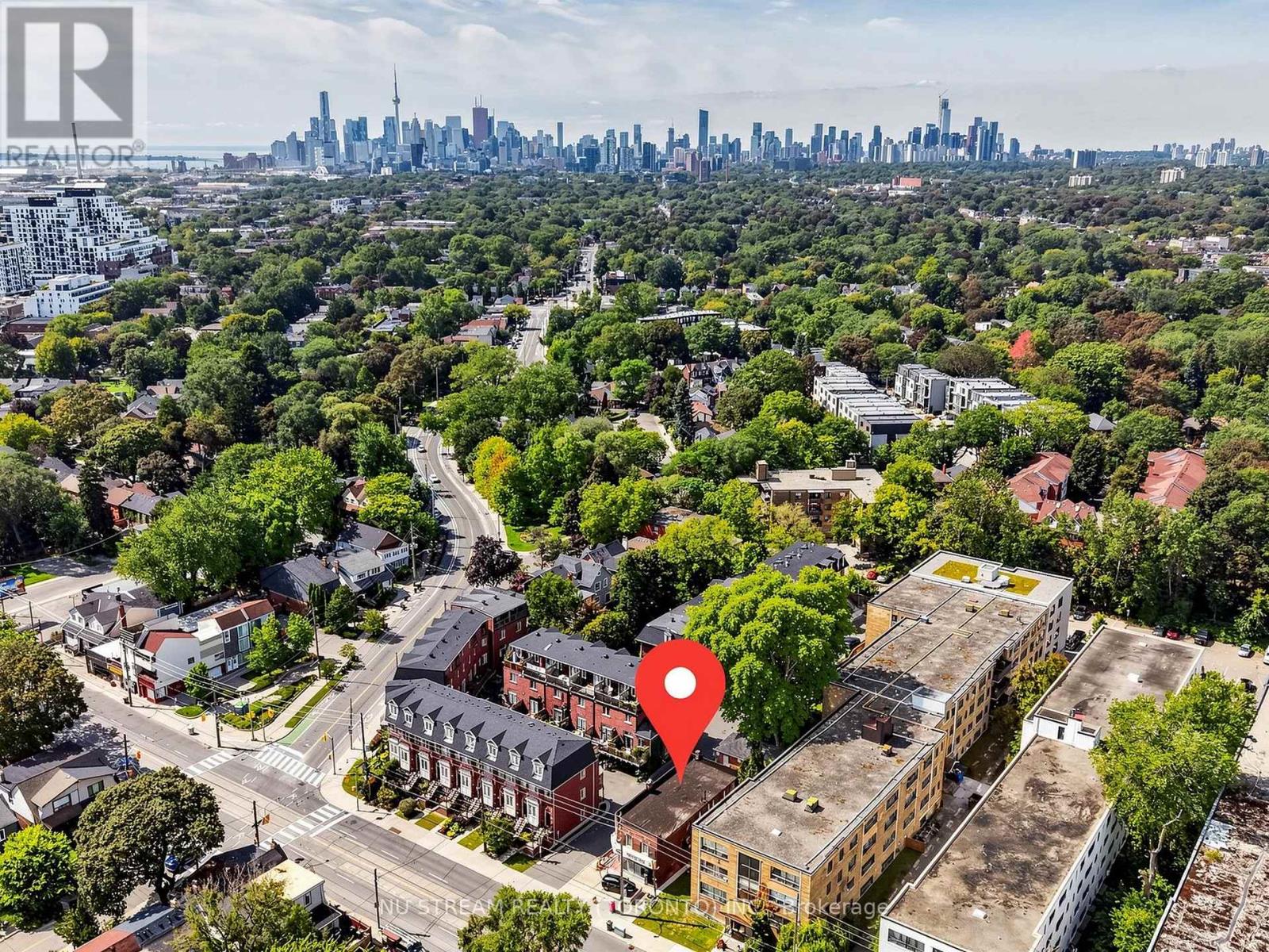 130 KINGSTON ROAD, Toronto, Ontario