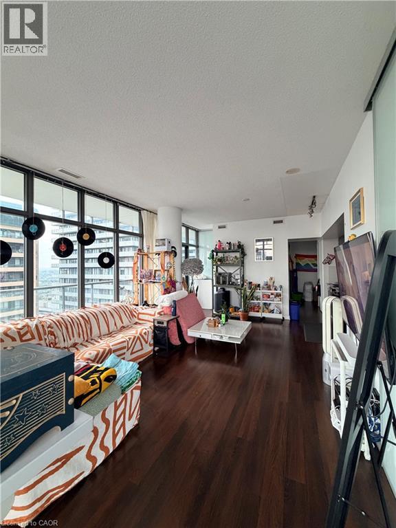 33 Charles Street E Unit# 3007, Toronto, Ontario  M4Y 0A2 - Photo 2 - 40862455