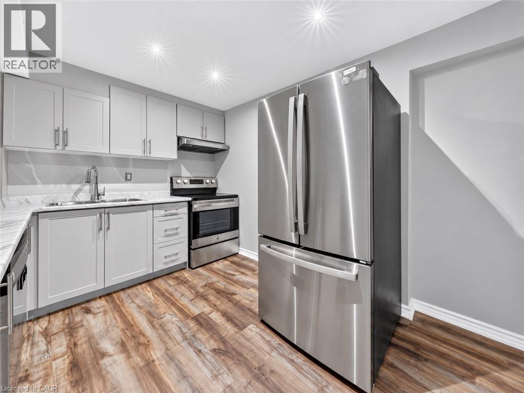 31 Vega Crescent, Stoney Creek, Ontario  L8E 4S6 - Photo 32 - 40864207