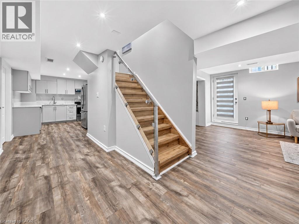 31 Vega Crescent, Stoney Creek, Ontario  L8E 4S6 - Photo 31 - 40864207