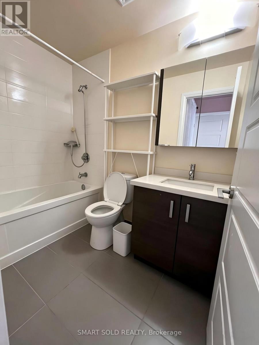 212 - 1 Uptown Drive, Markham, Ontario  L3R 5C1 - Photo 7 - N13794782