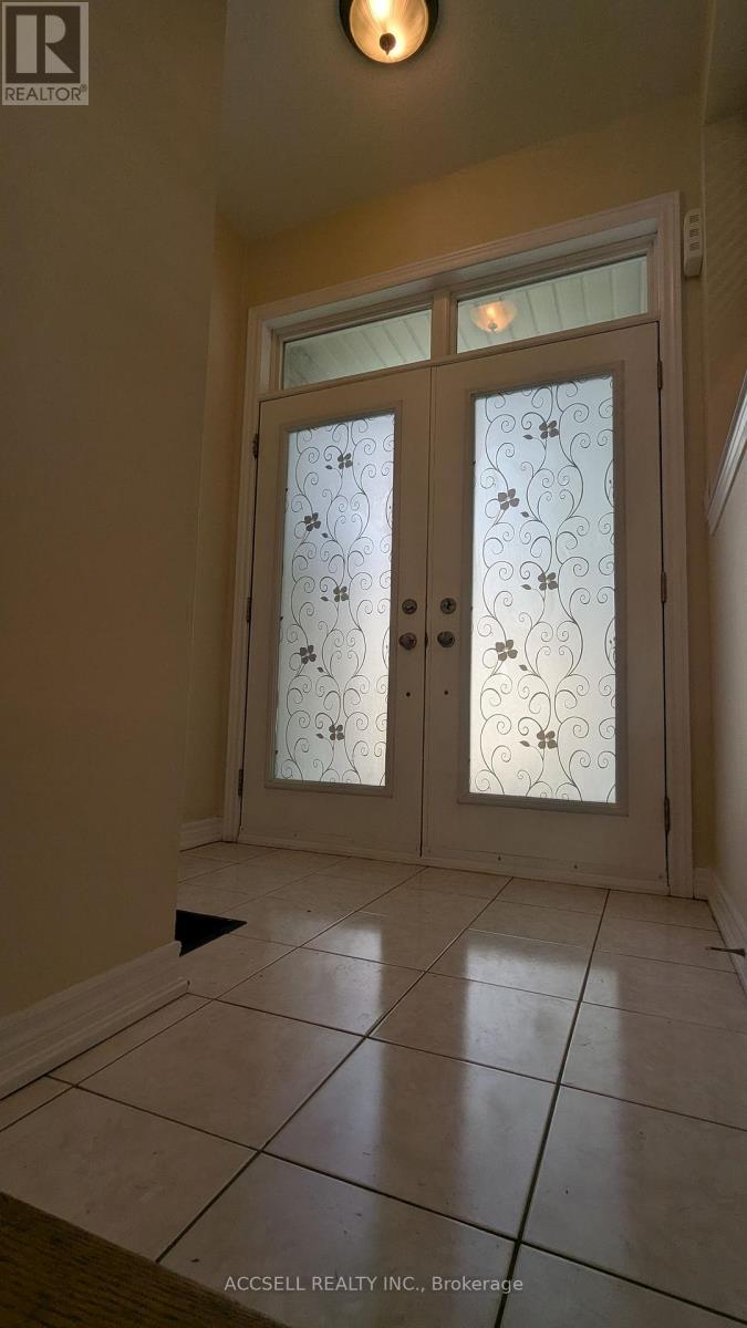 223 South Unionville Avenue, Markham, Ontario  L3R 5L3 - Photo 4 - N13794790