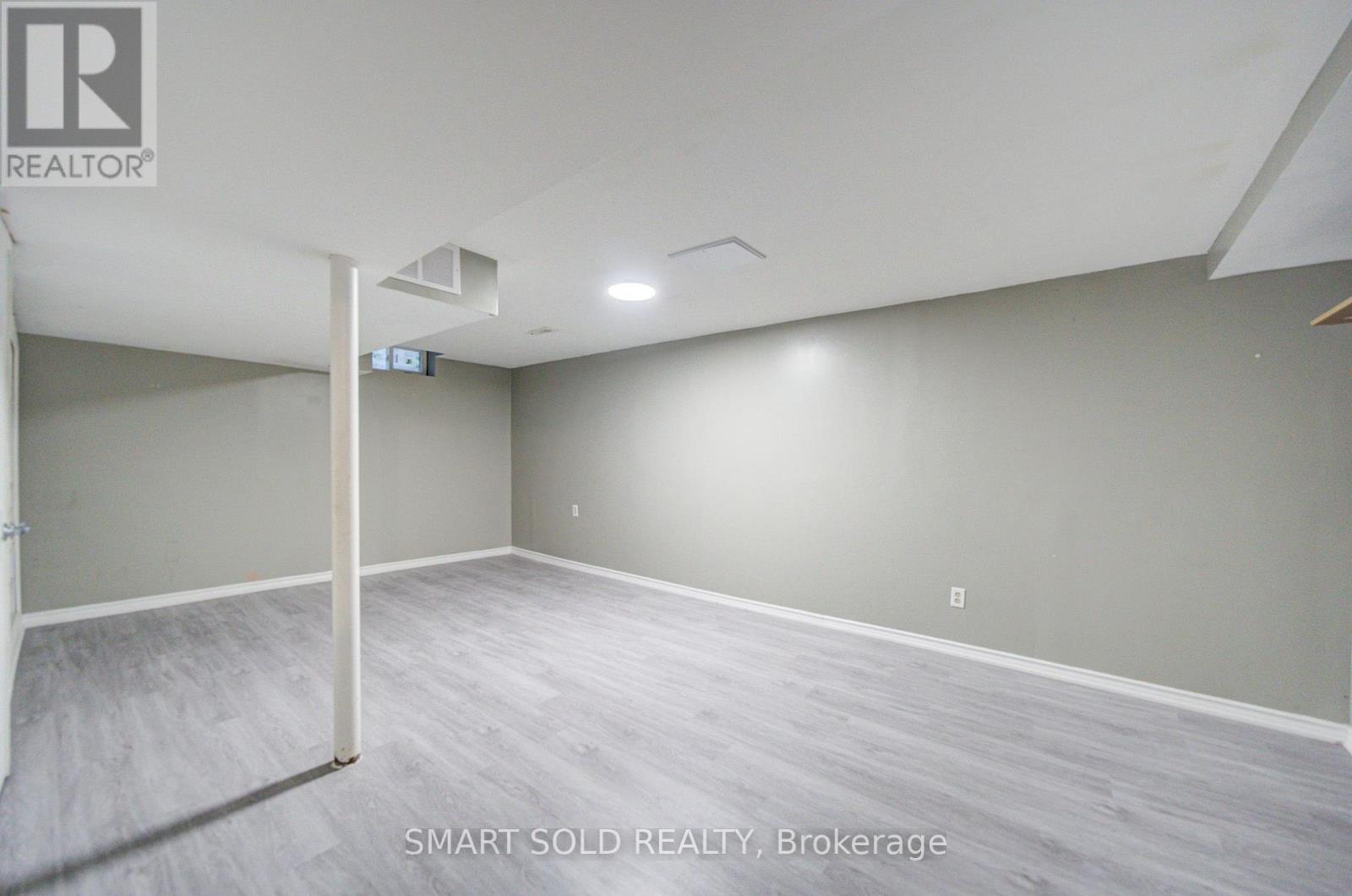 90 Moon Drive, Barrie, Ontario  L4N 7G9 - Photo 35 - S13794768