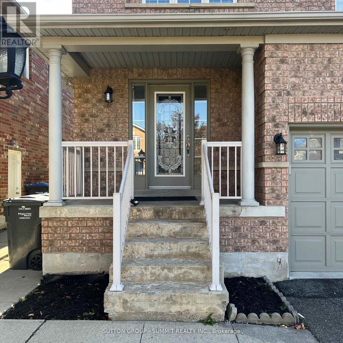 57 Trudelle Crescent, Brampton, Ontario  L7A 2Z3 - Photo 2 - W13794794