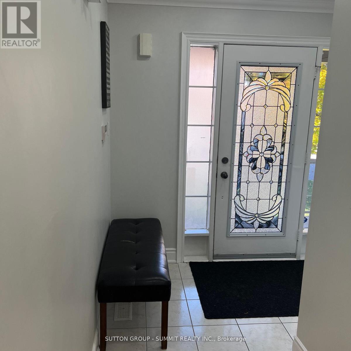 57 Trudelle Crescent, Brampton, Ontario  L7A 2Z3 - Photo 4 - W13794794