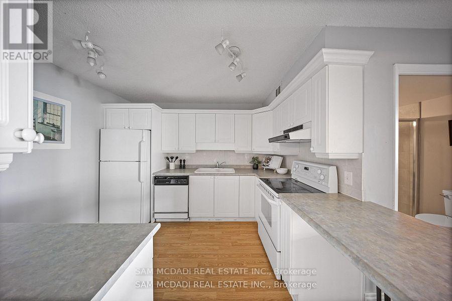 1105 - 5280 Lakeshore Road, Burlington, Ontario  L7L 5R1 - Photo 49 - W13794806