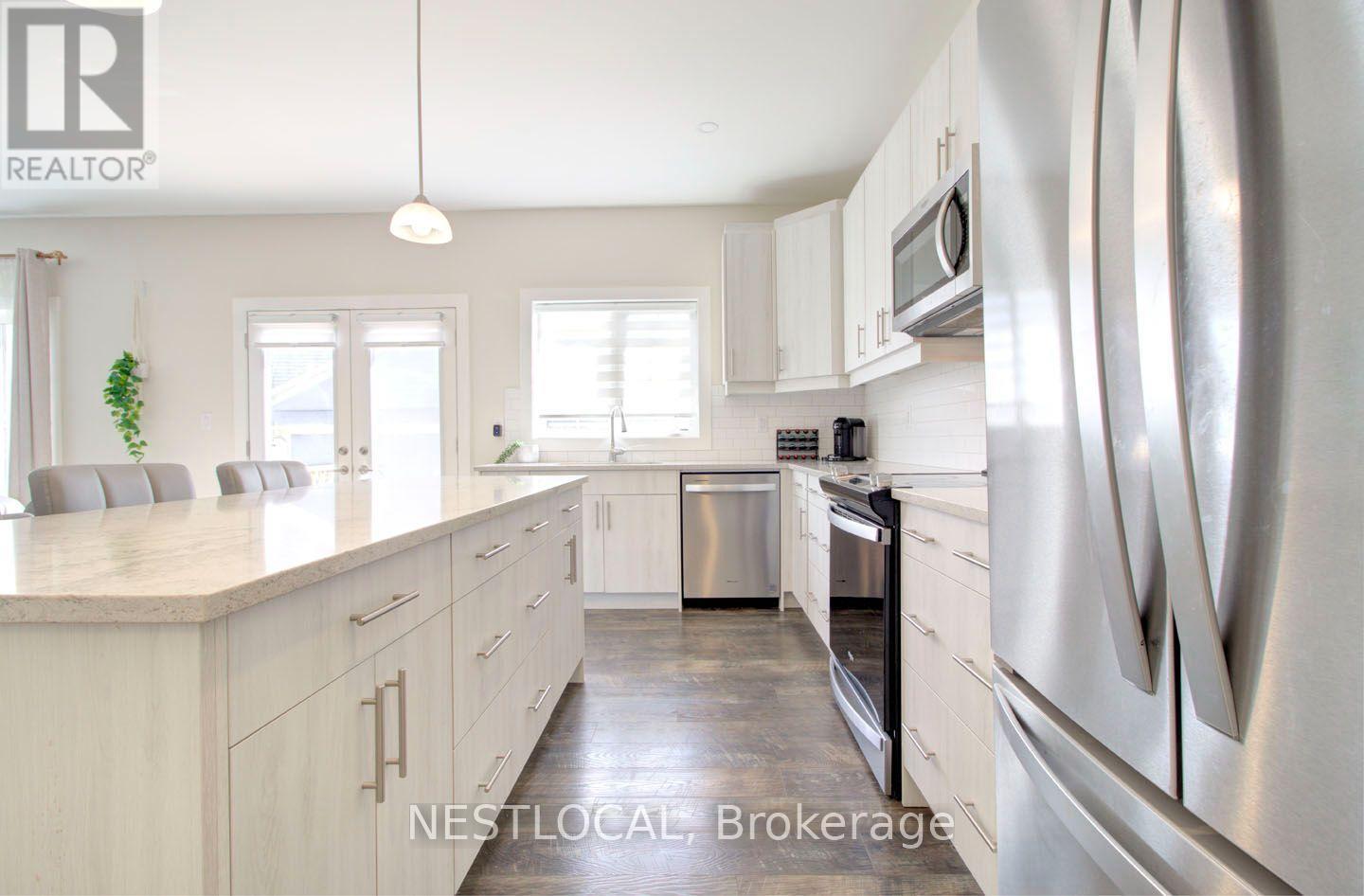 163 Courtland Street, Blue Mountains, Ontario  L9Y 5L7 - Photo 11 - X13794780
