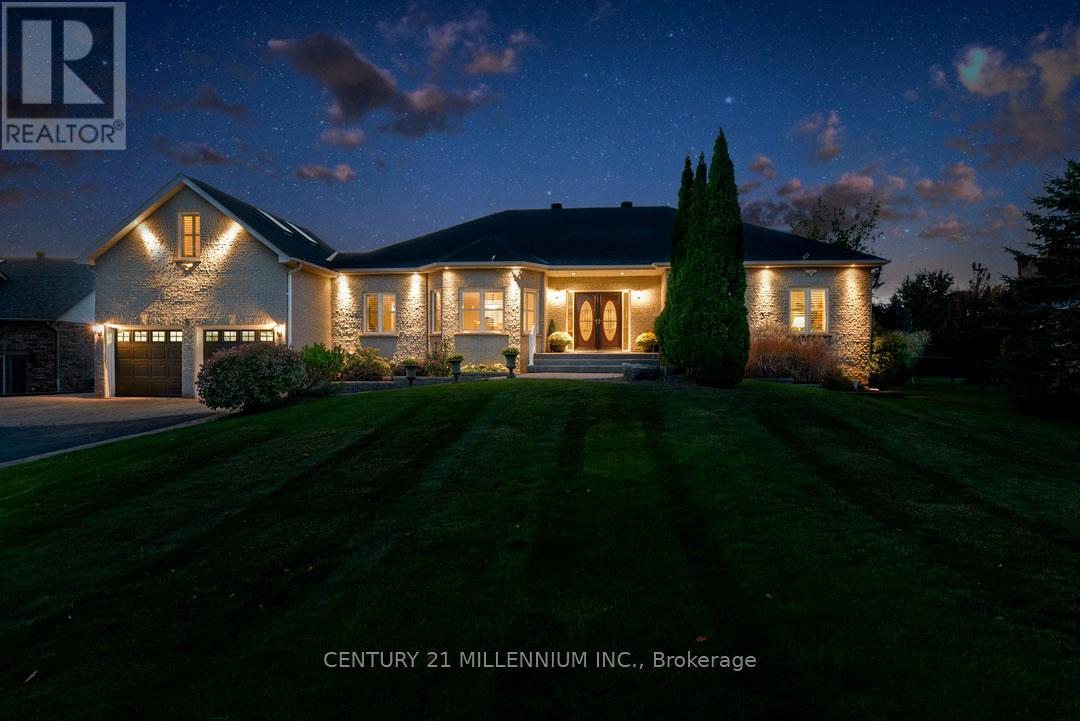 8 Castlewood Court, Caledon, Ontario  L7K 0C1 - Photo 2 - W13212734
