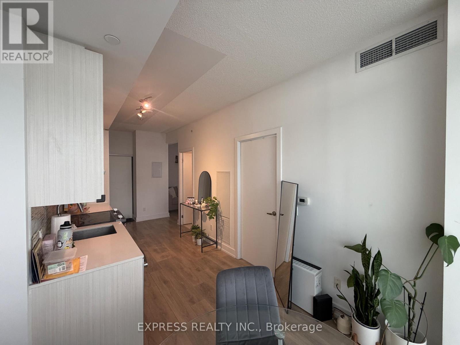 501 - 128 Fairview Mall Drive, Toronto, Ontario  M2J 0E8 - Photo 8 - C13792572