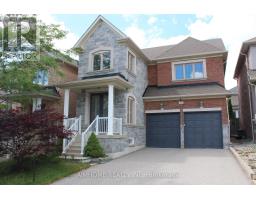 223 EMMA BROADBENT COURT, Newmarket, Ontario
