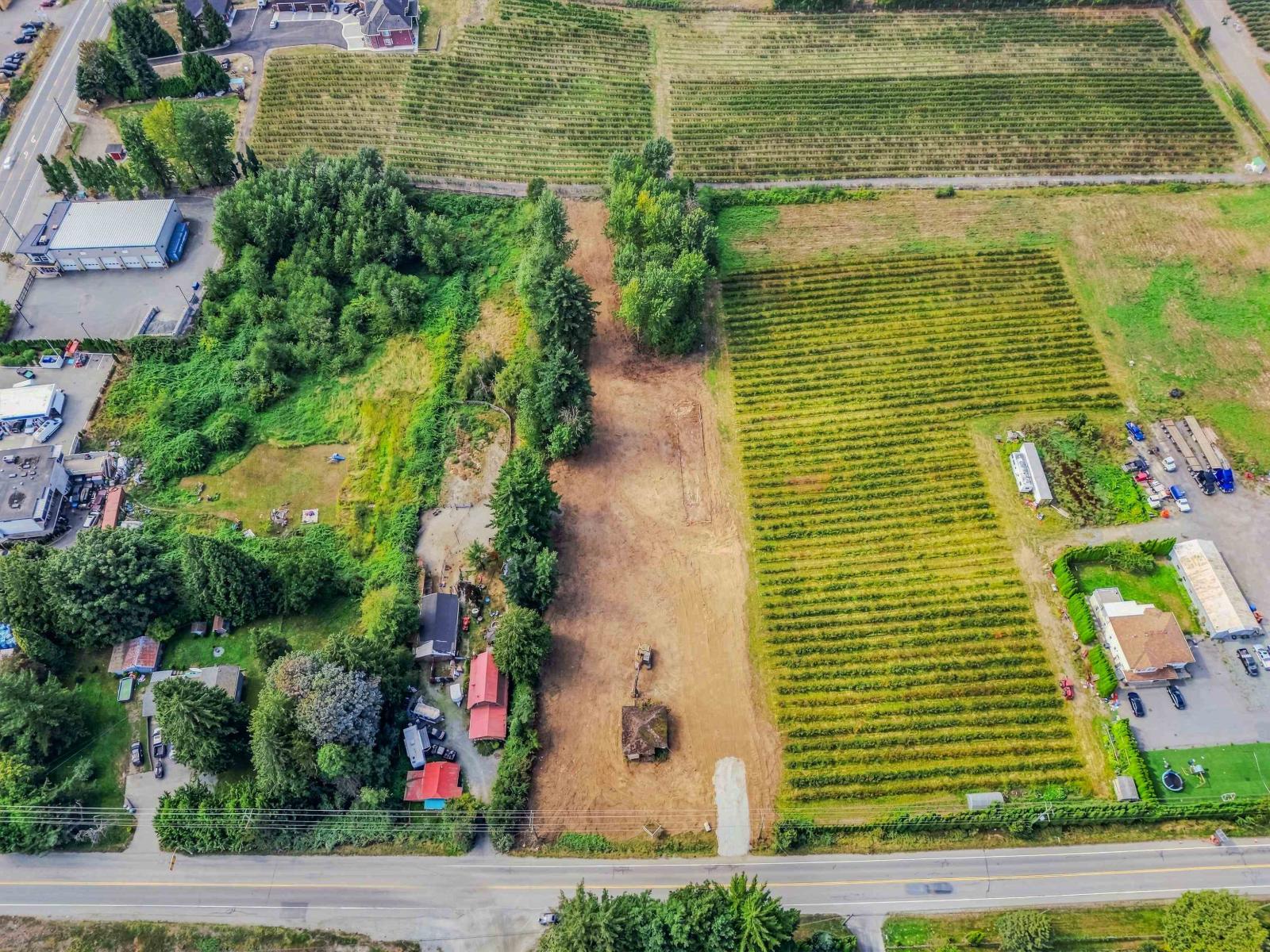 3097 Bradner Road, Abbotsford, British Columbia  V4X 1L3 - Photo 8 - C8082077