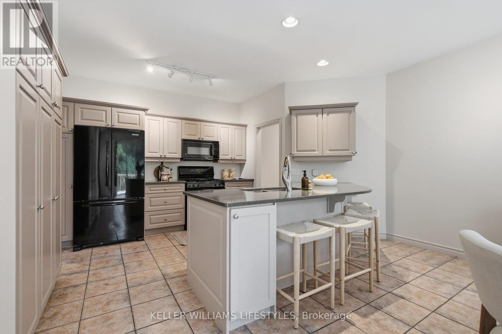 61 - 1040 Riverside Drive, London North, Ontario  N6H 5N4 - Photo 20 - X13794926