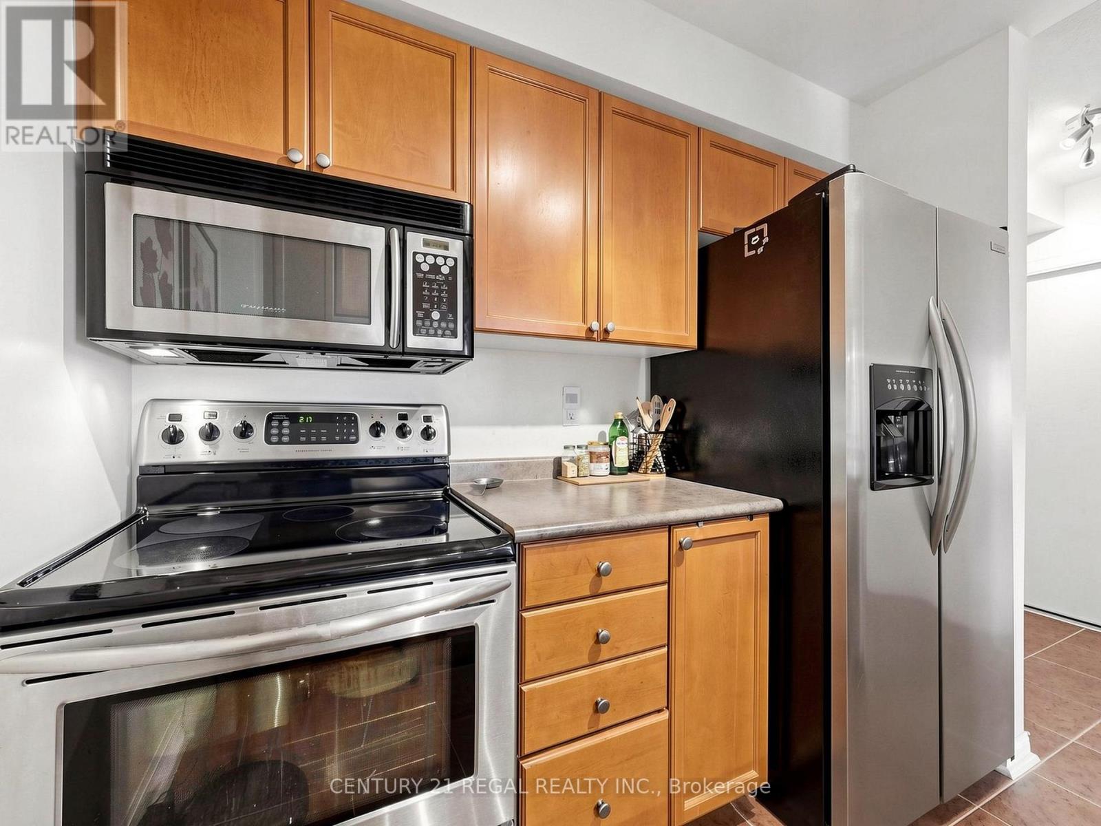 724 - 650 Lawrence Avenue W, Toronto, Ontario  M6A 3E8 - Photo 16 - C13794918