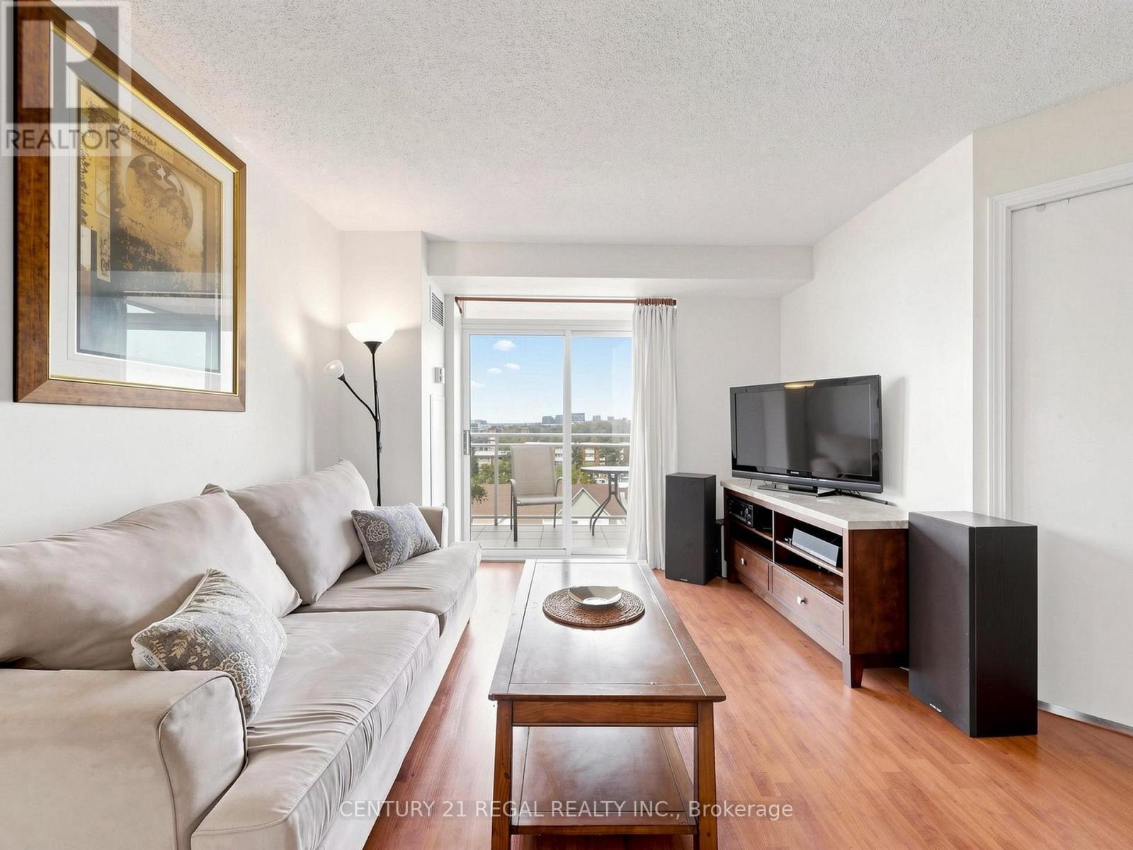 724 - 650 Lawrence Avenue W, Toronto, Ontario  M6A 3E8 - Photo 6 - C13794918