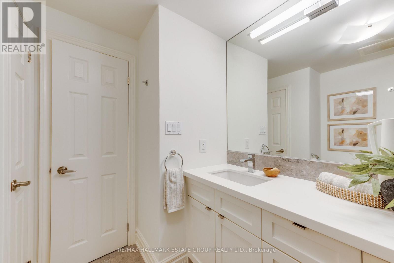 157 Heward Avenue, Toronto, Ontario  M4M 2T6 - Photo 30 - E13794906