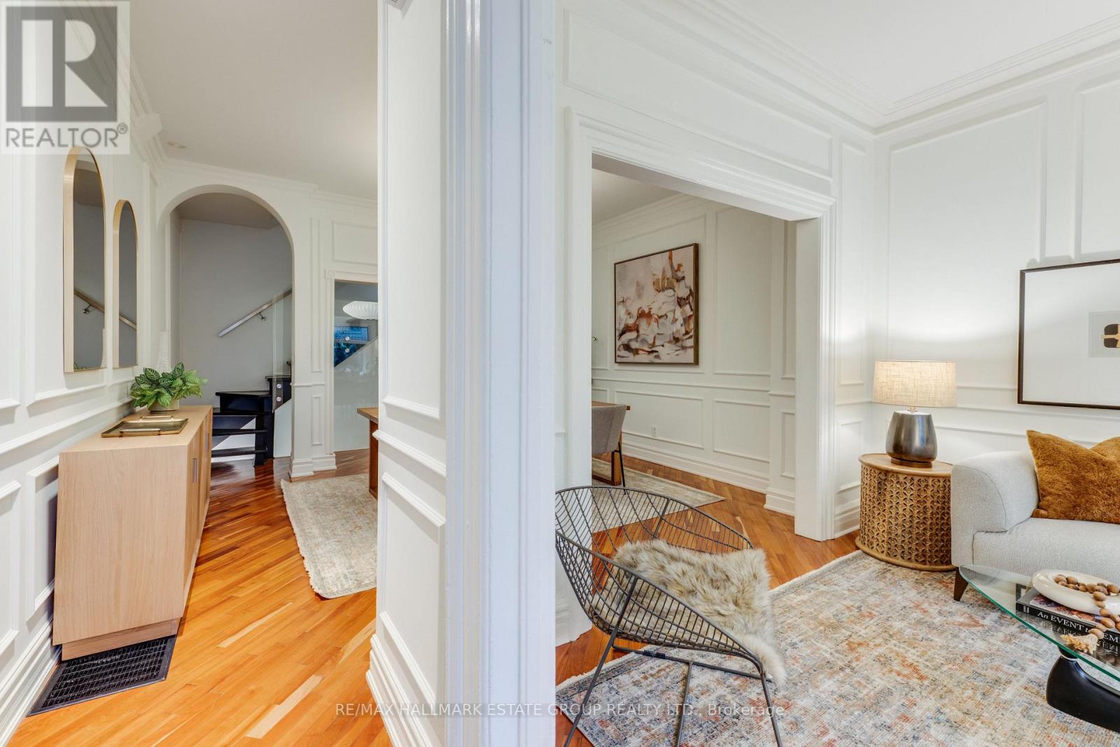 157 Heward Avenue, Toronto, Ontario  M4M 2T6 - Photo 4 - E13794906