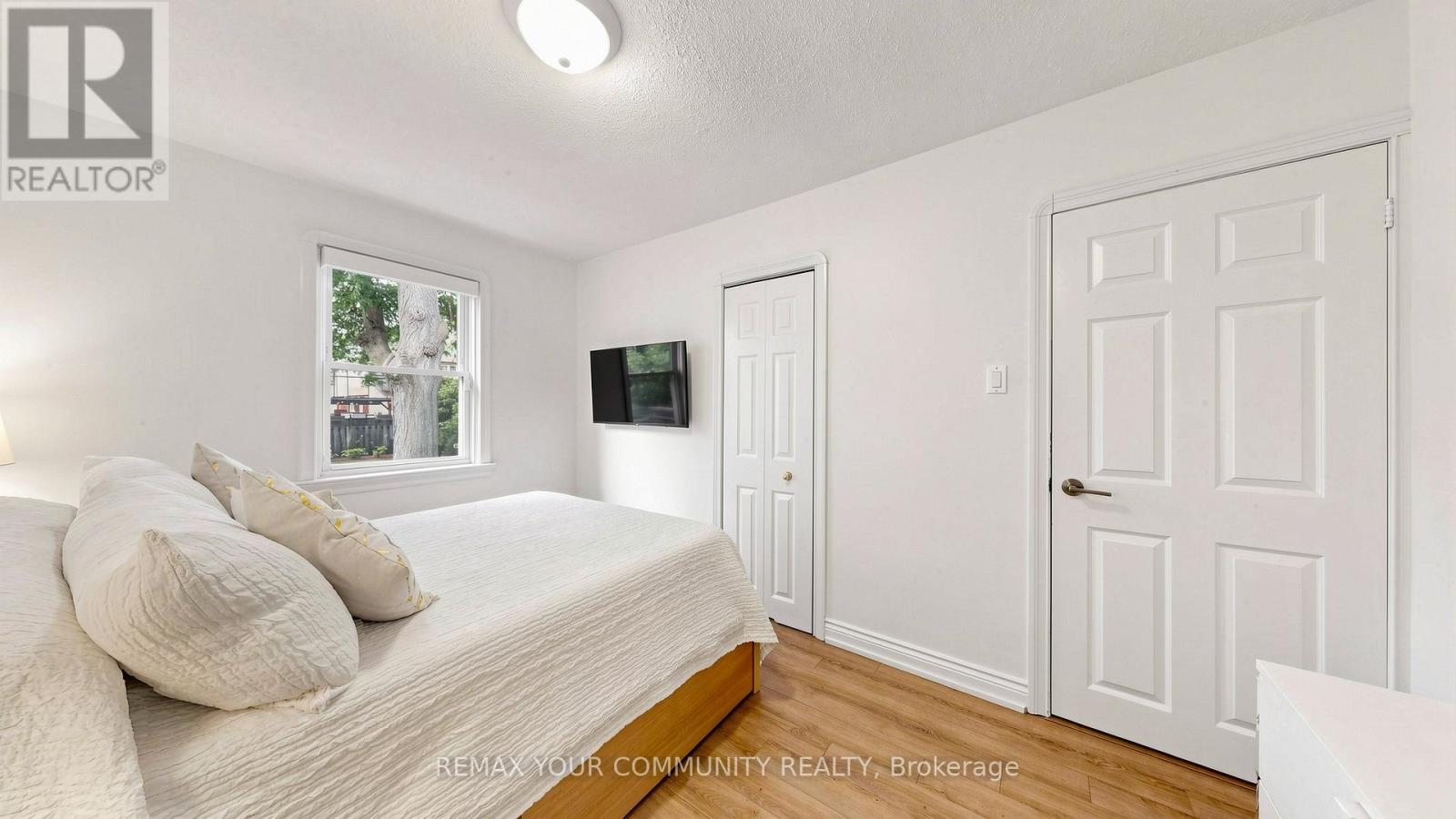 6 Athlone Road, Toronto, Ontario  M4J 4H2 - Photo 15 - E13794908