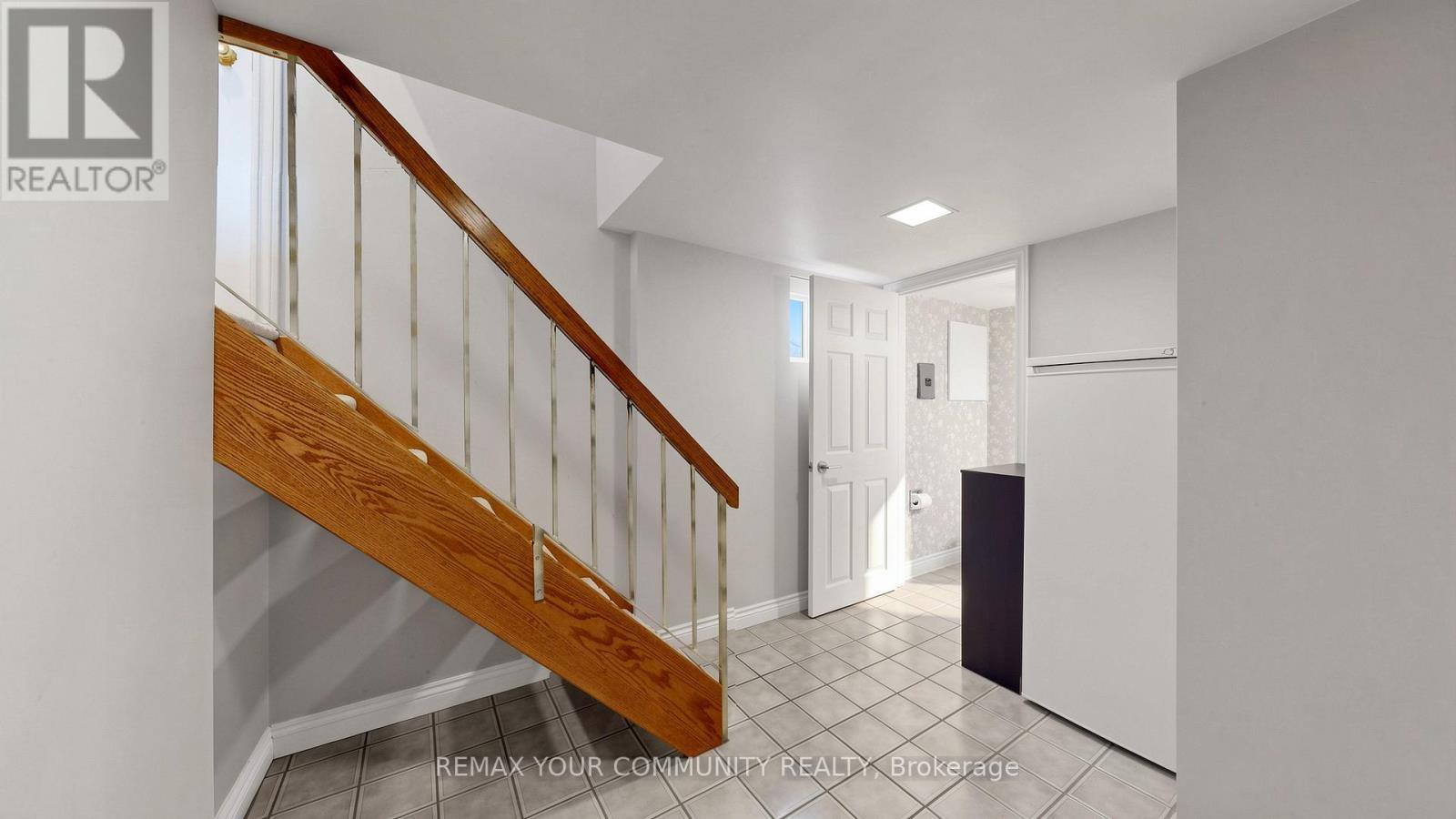 6 Athlone Road, Toronto, Ontario  M4J 4H2 - Photo 22 - E13794908