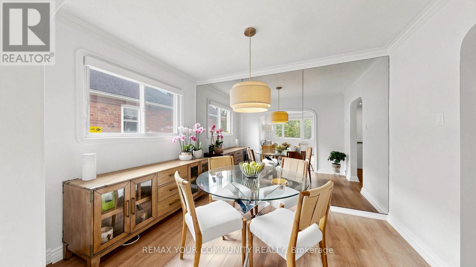 6 Athlone Road, Toronto, Ontario  M4J 4H2 - Photo 9 - E13794908