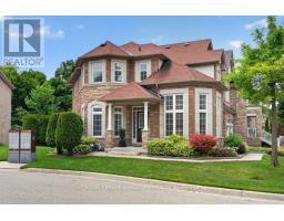 5 BRODERICK PLACE, Toronto, Ontario