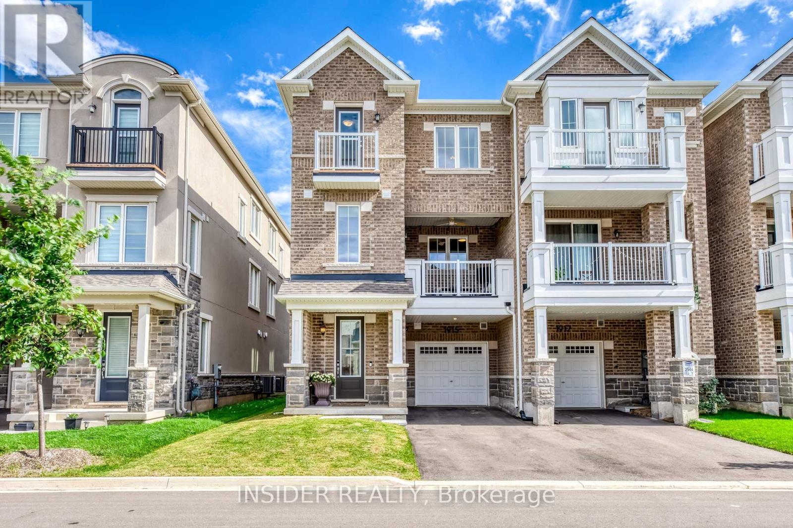 1915 THAMES CIRCLE, Milton, Ontario