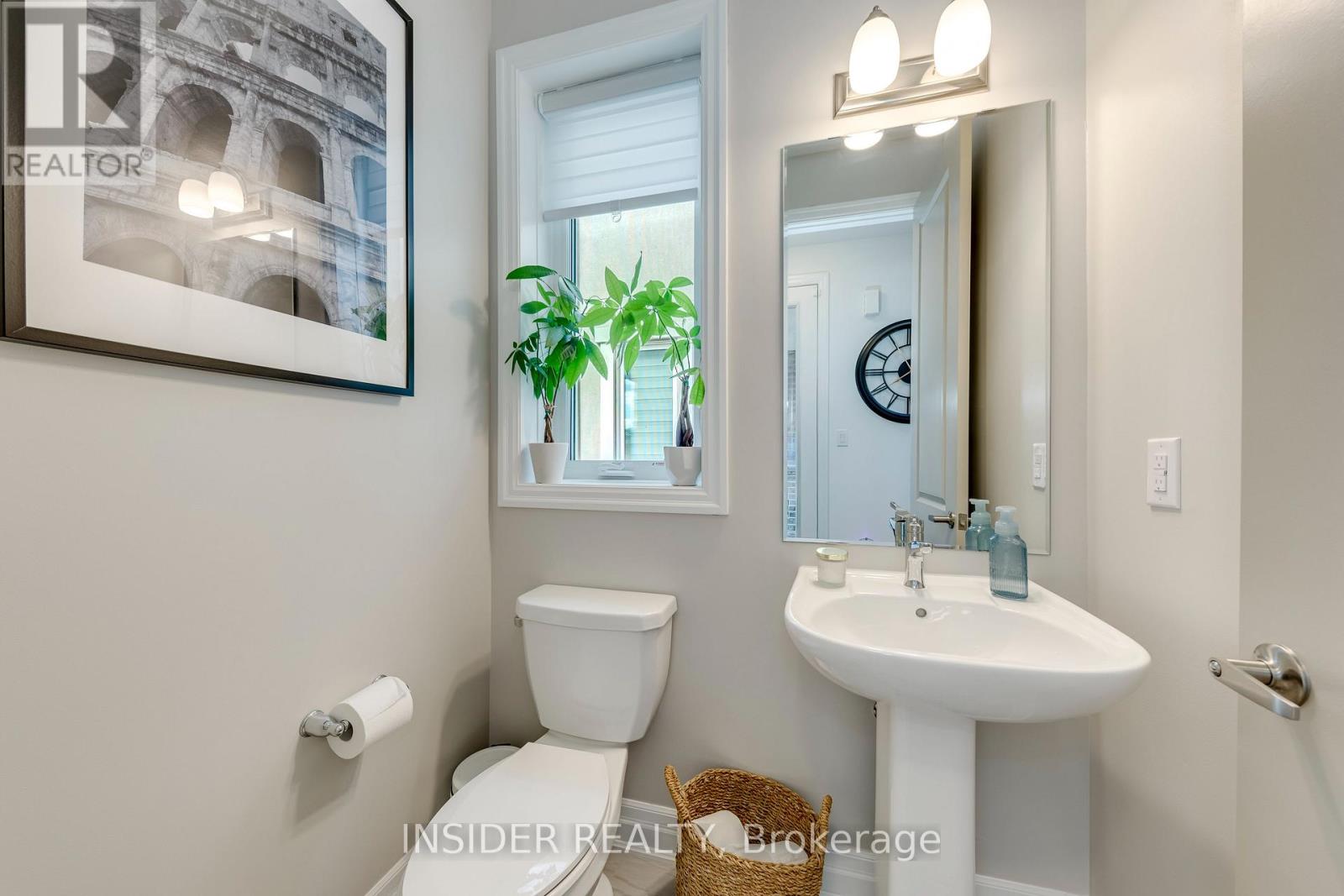 1915 Thames Circle, Milton, Ontario  L9E 1Y9 - Photo 18 - W13794928
