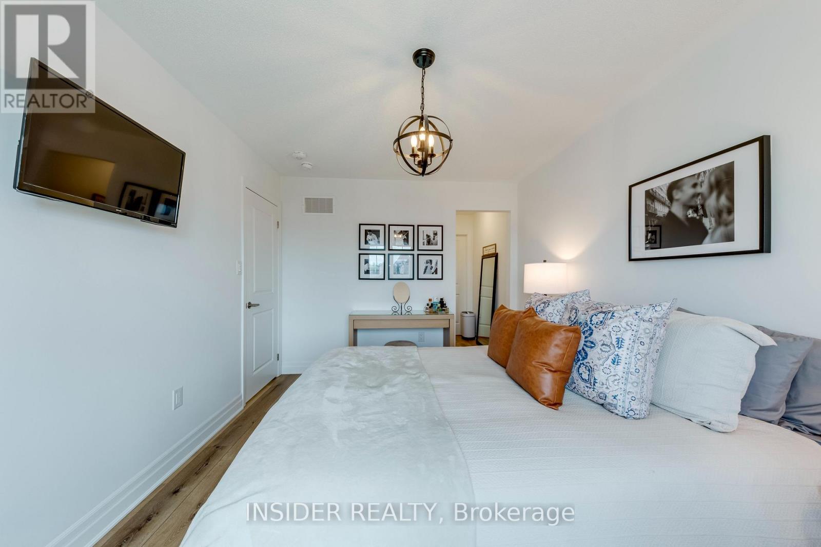 1915 Thames Circle, Milton, Ontario  L9E 1Y9 - Photo 28 - W13794928