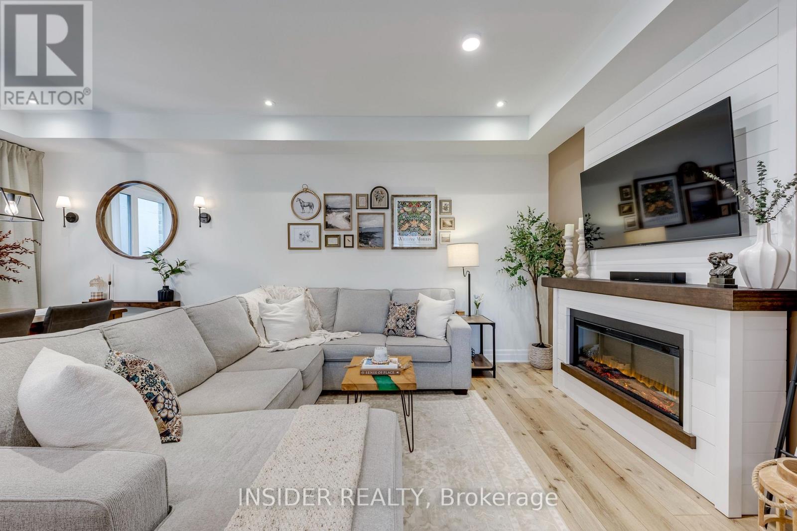 1915 Thames Circle, Milton, Ontario  L9E 1Y9 - Photo 6 - W13794928