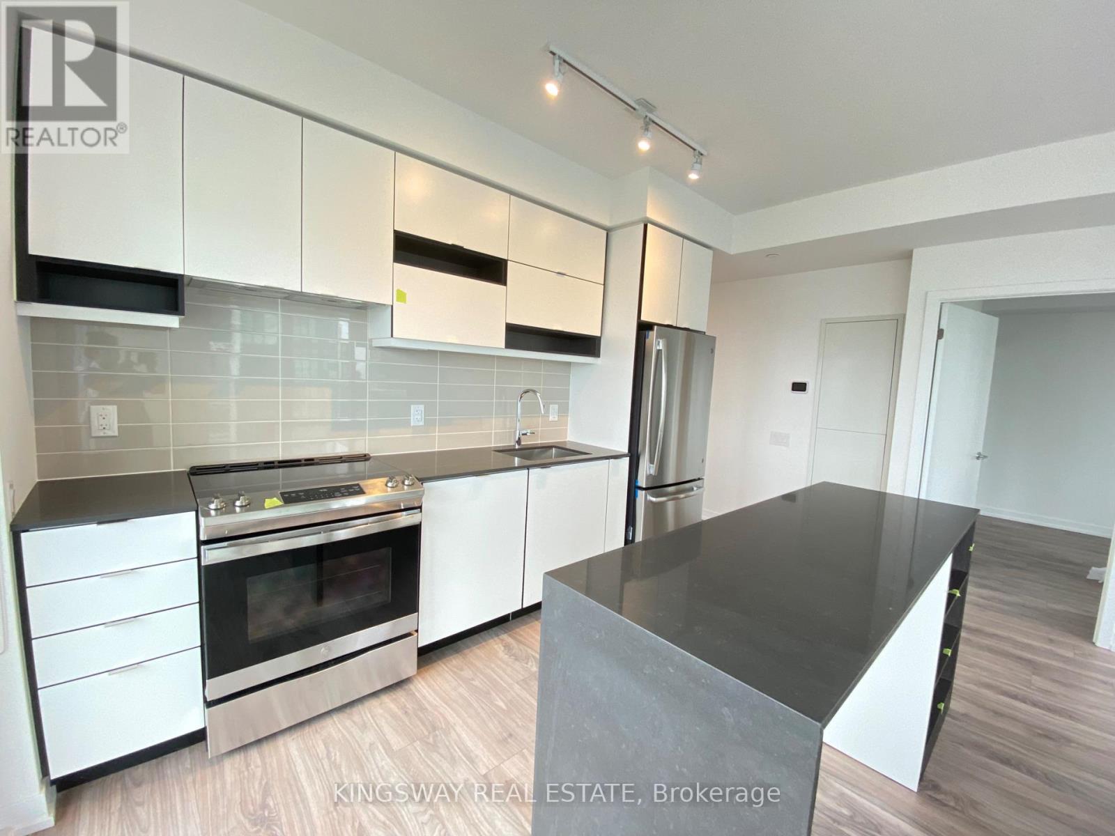 3203 - 4065 Confederation Parkway, Mississauga, Ontario  L5B 0L4 - Photo 10 - W13794948
