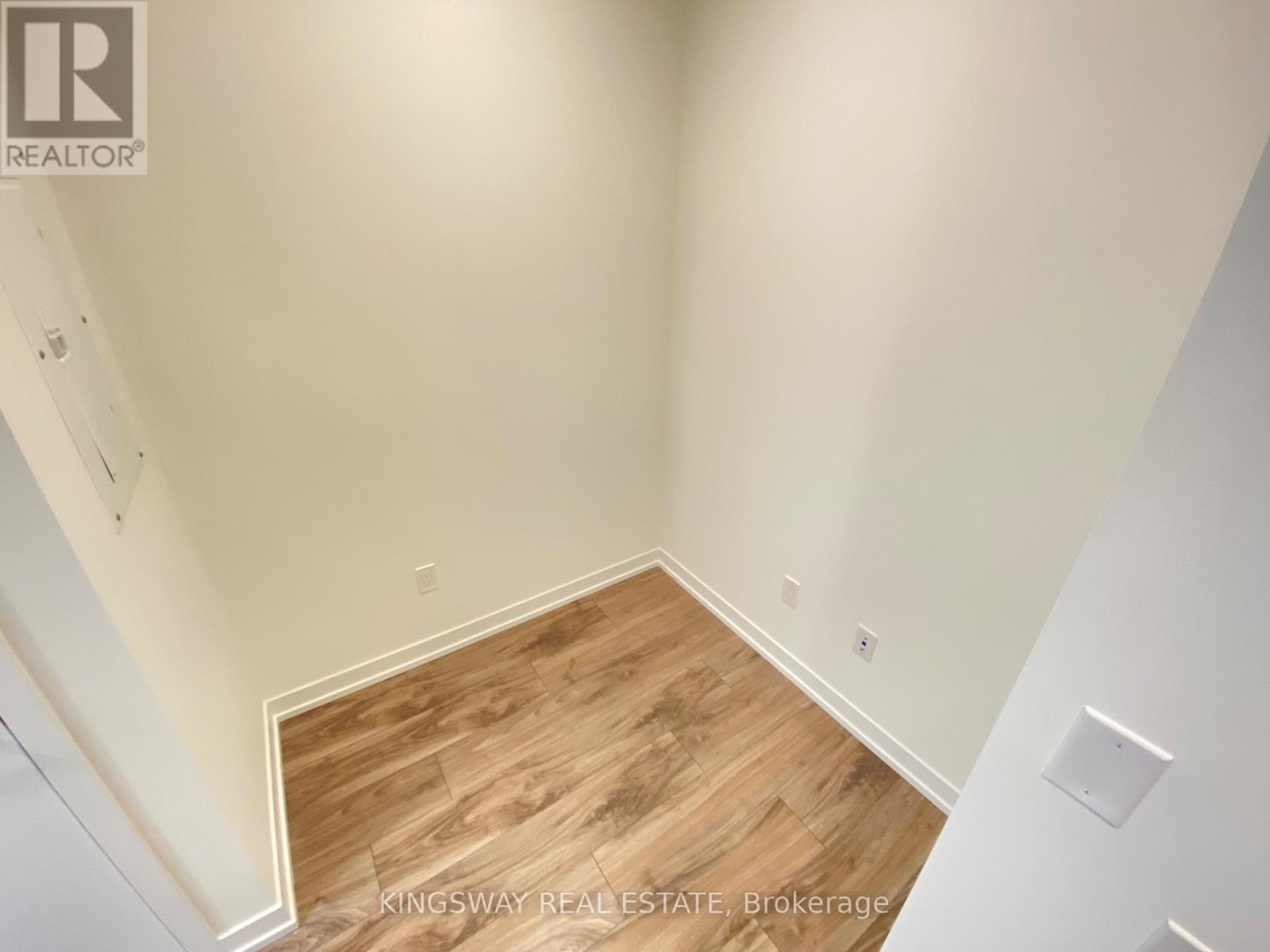 3203 - 4065 Confederation Parkway, Mississauga, Ontario  L5B 0L4 - Photo 23 - W13794948