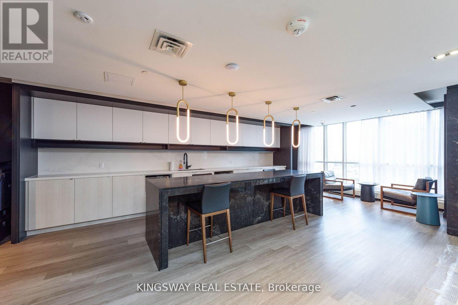 3203 - 4065 Confederation Parkway, Mississauga, Ontario  L5B 0L4 - Photo 39 - W13794948