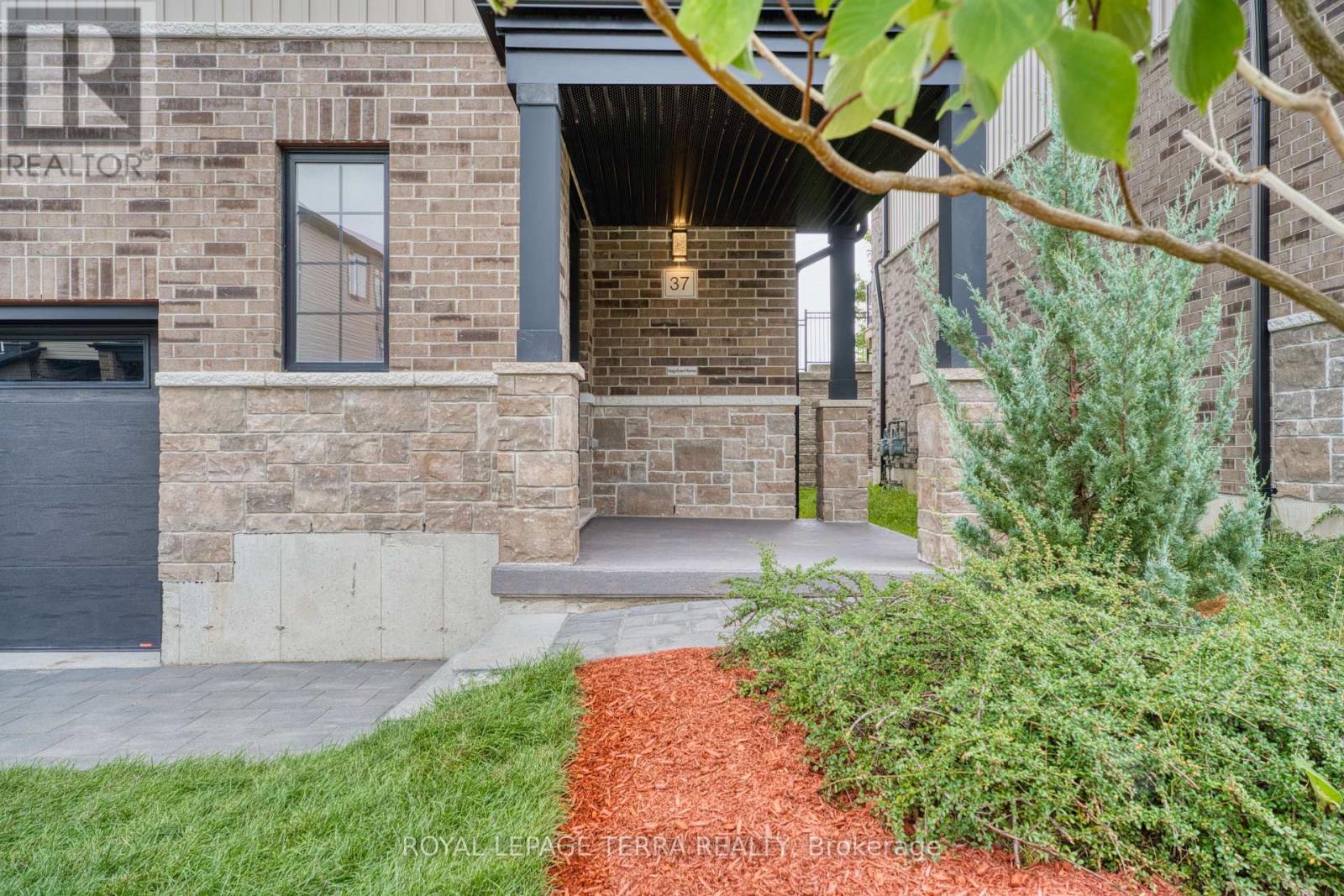 37 - 2610 Kettering Place, London South, Ontario  N6M 0J4 - Photo 3 - X13794914