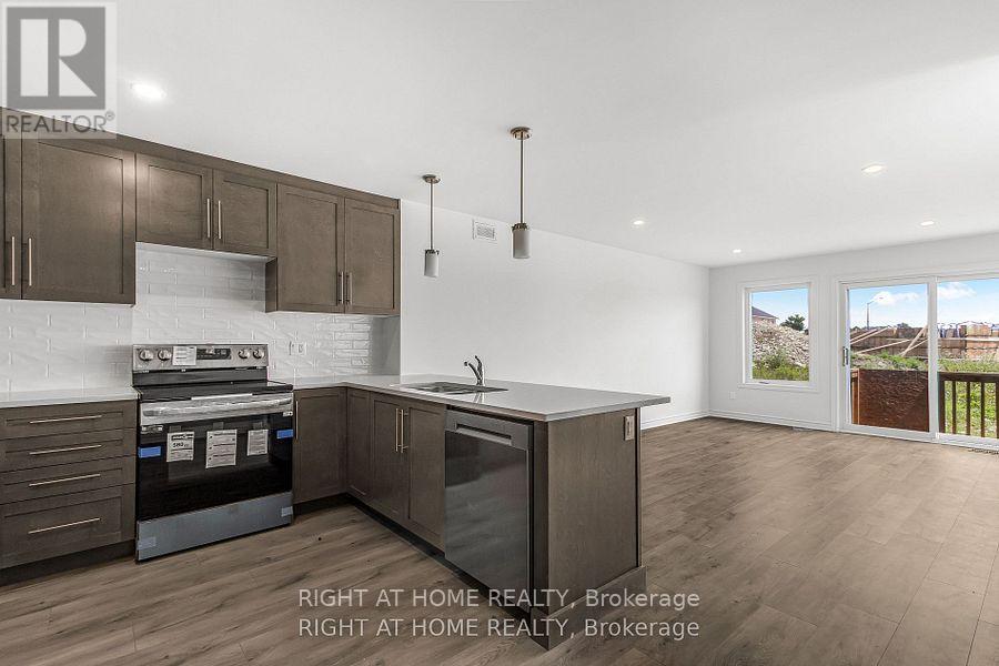 60 Griffith Way, Carleton Place, Ontario  K7C 0R9 - Photo 5 - X13794934