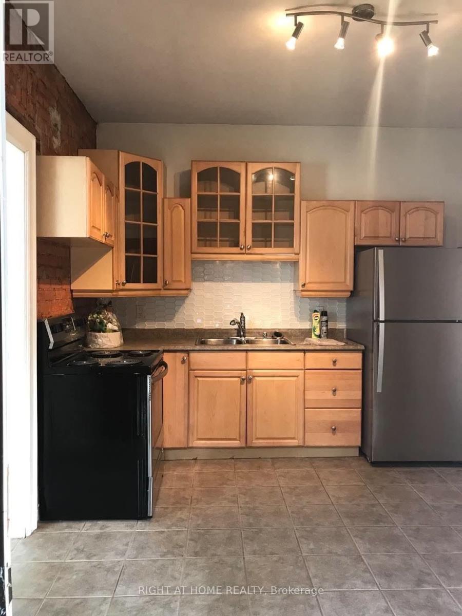 57 Locke Street S, Hamilton, Ontario  L8P 4A2 - Photo 3 - X13794936