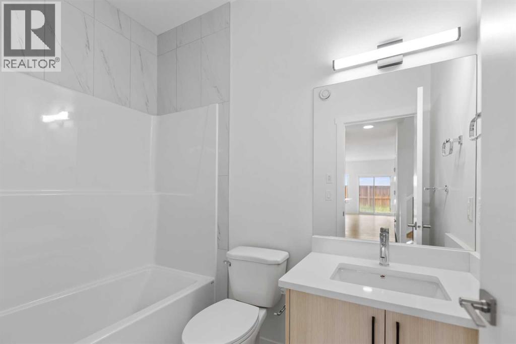 621 Corner Meadows Way NE, Calgary, Alberta  T3N 2C5 - Photo 6 - A2345135