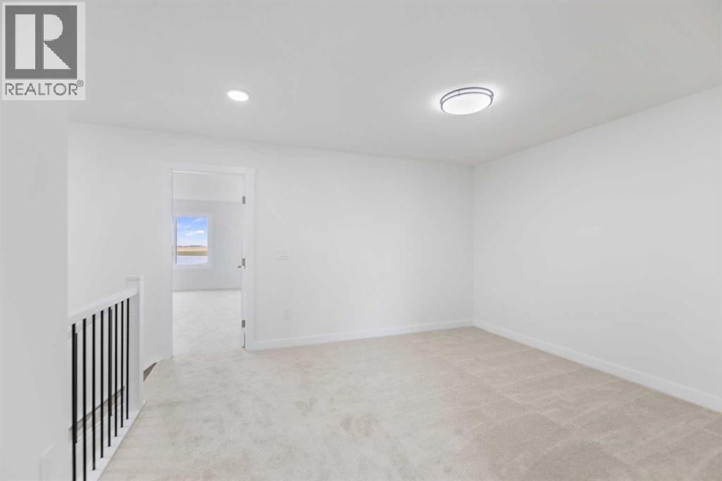 621 Corner Meadows Way NE, Calgary, Alberta  T3N 2C5 - Photo 19 - A2345135