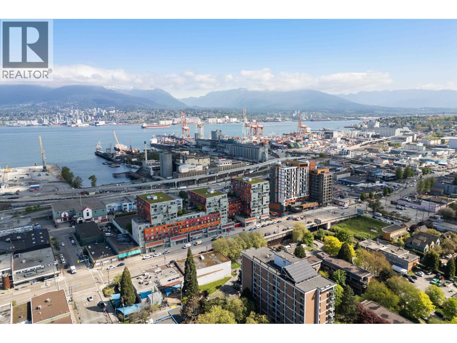 909 955 E Hastings Street, Vancouver, British Columbia  V6A 0G8 - Photo 3 - R3166432
