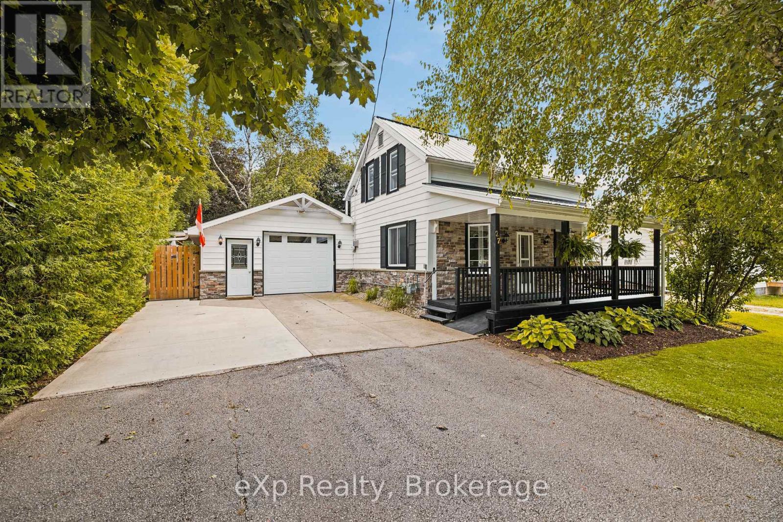 27 Ellen Street, Grey Highlands, Ontario  N0C 1E0 - Photo 1 - X13795002