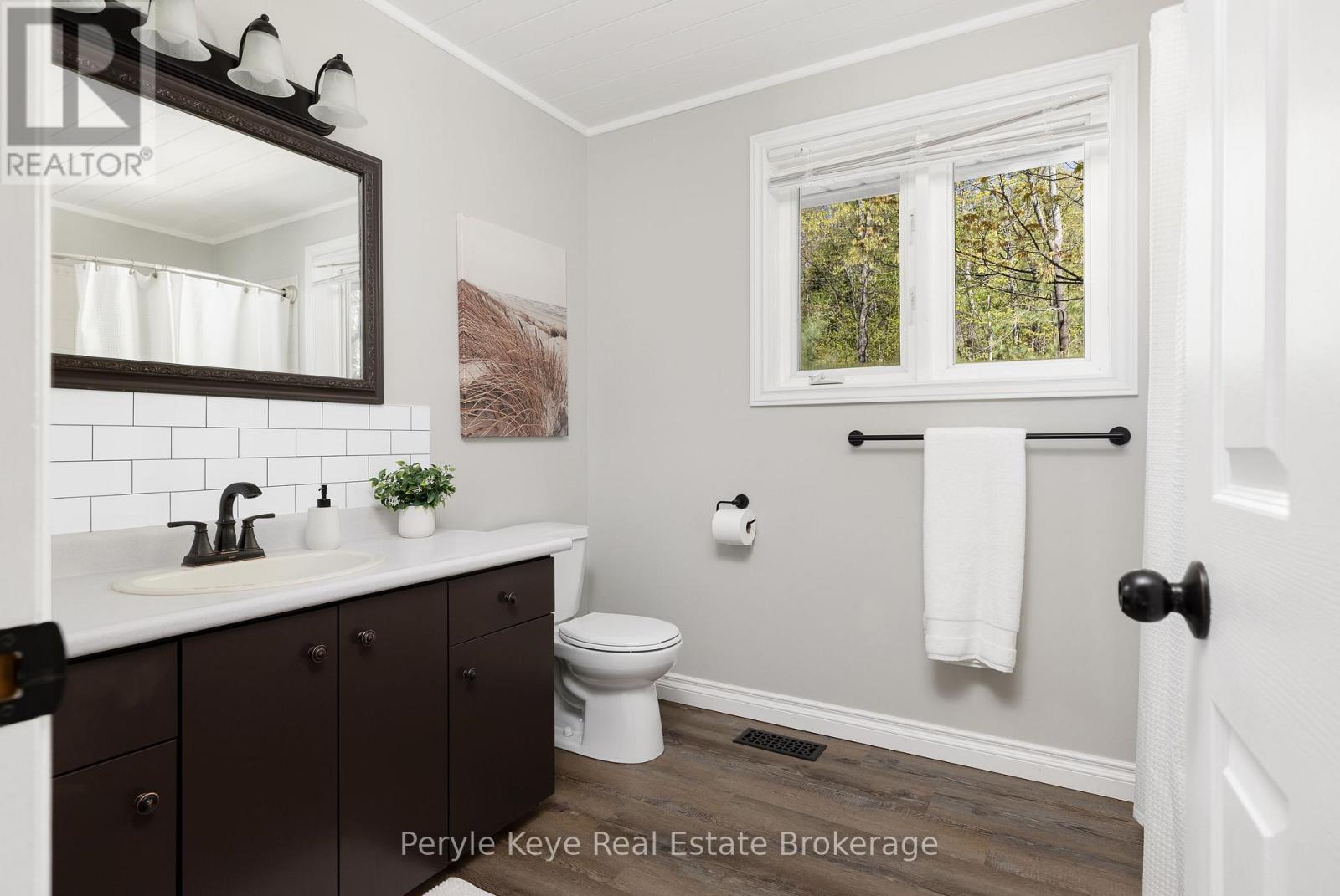 1042 Hillside Crescent, Lake Of Bays, Ontario  P1H 2J6 - Photo 25 - X13795024