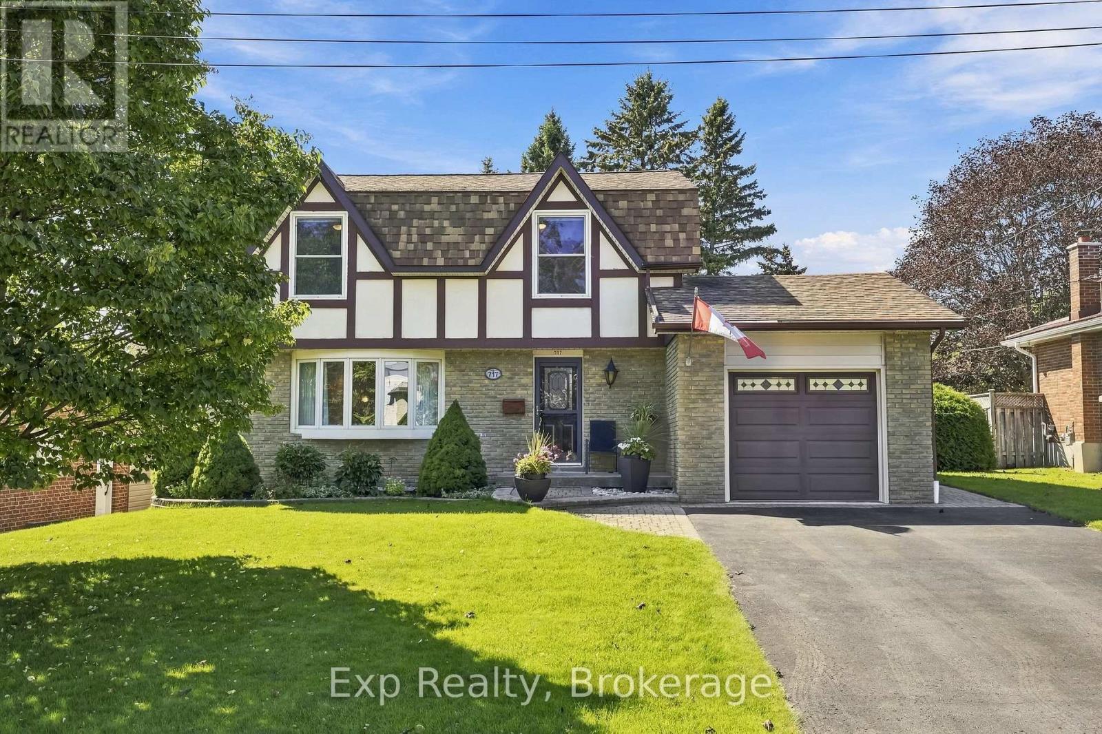 717 Westwood Drive, Cobourg, Ontario K9A 4N3 - Photo 1 - X13795054