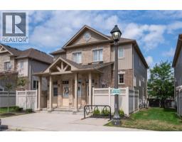 230 JESSICA Crescent Unit# D, Kitchener, Ontario