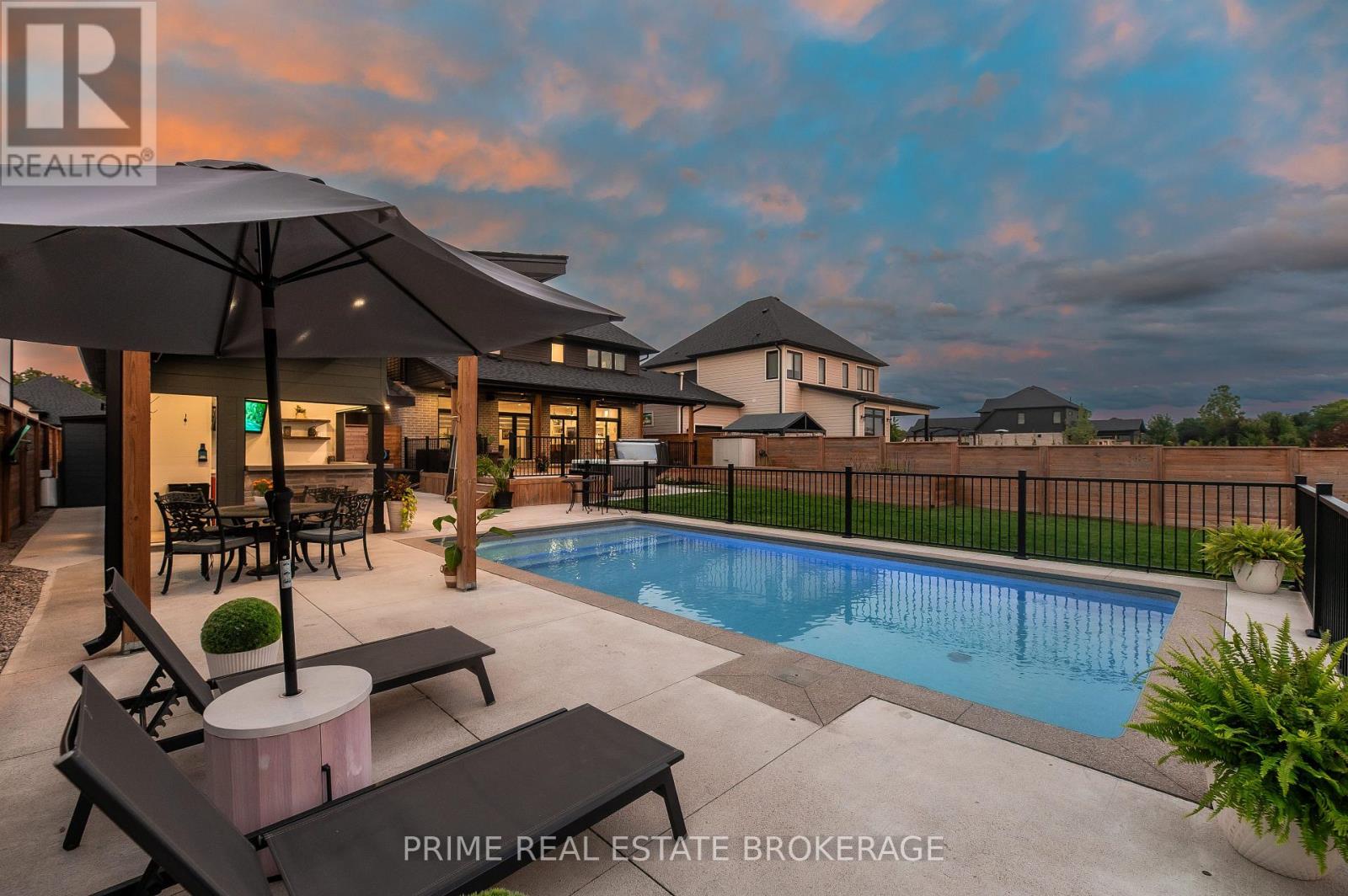 205 Martin Road, Middlesex Centre, Ontario  N0L 1E0 - Photo 4 - X13795122